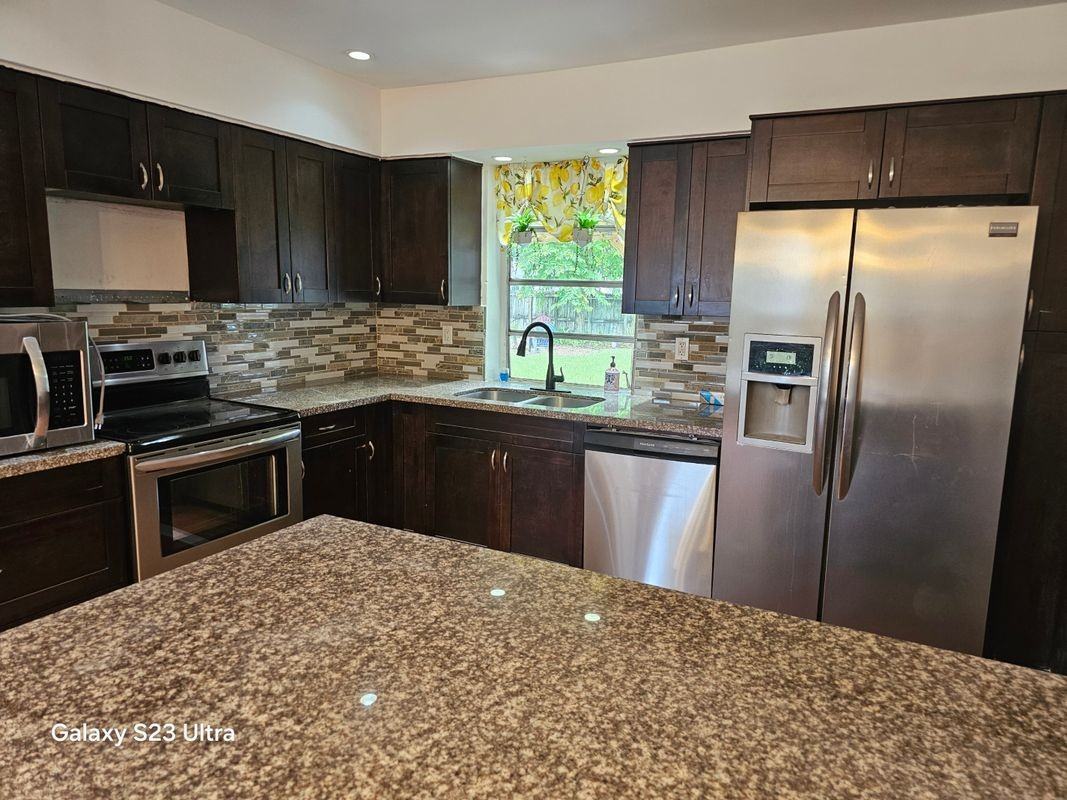 9298 Sw 167th Ter - Photo 3 of 13