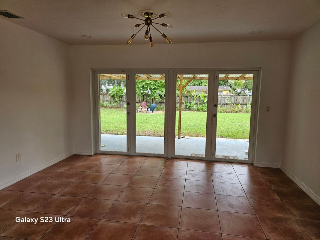 9298 Sw 167th Ter - Photo 5 of 13