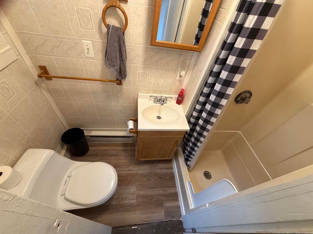 71 Winnipesaukee St ##2 - Photo 5 of 9