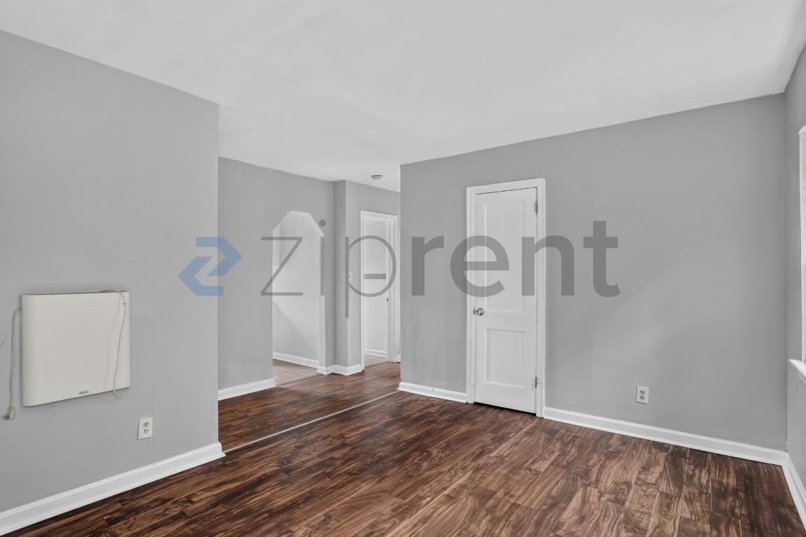 406 Tazor St Nw #2 - Photo 6 of 18
