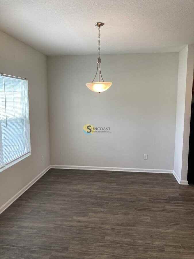 6935 Loris Ln - Photo 6 of 17