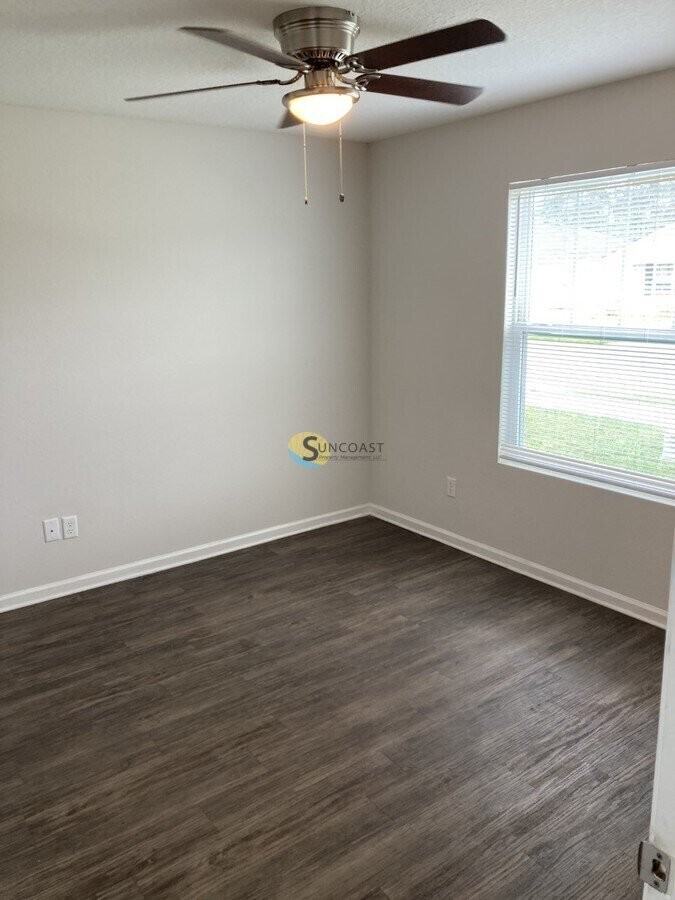 6935 Loris Ln - Photo 7 of 17