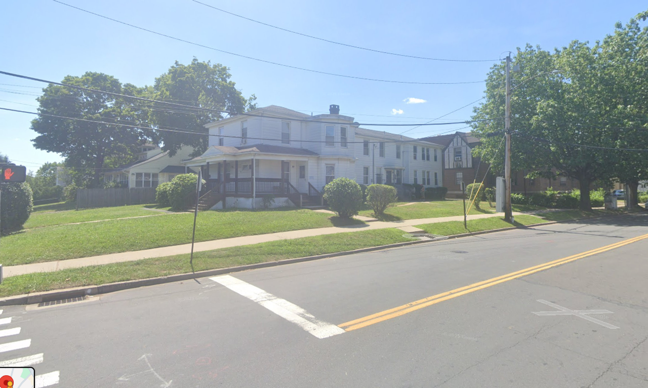 90-92 90-92 Fountain St & 373-377 Alden Ave - Photo 4 of 16