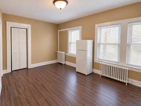 1332 Minnehaha Ave W - Photo 1 of 1