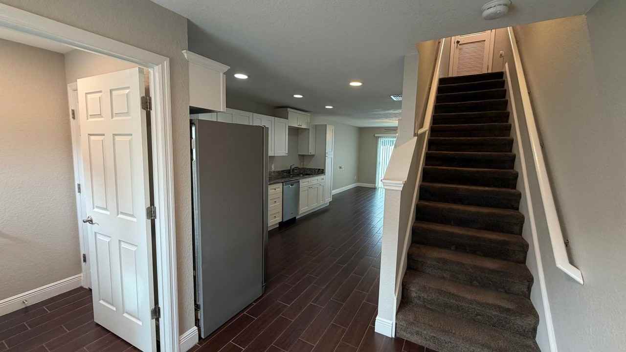 5151 Se 103rd Ln - Photo 2 of 12