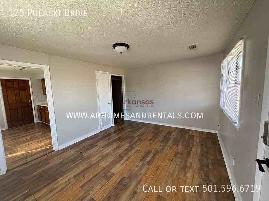 125 Pulaski Dr - Photo 4 of 13