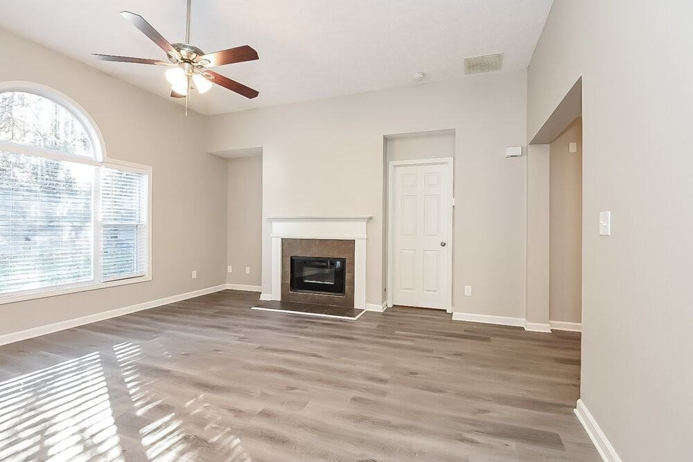 2753 Northgate Way Nw - Photo 3 of 16