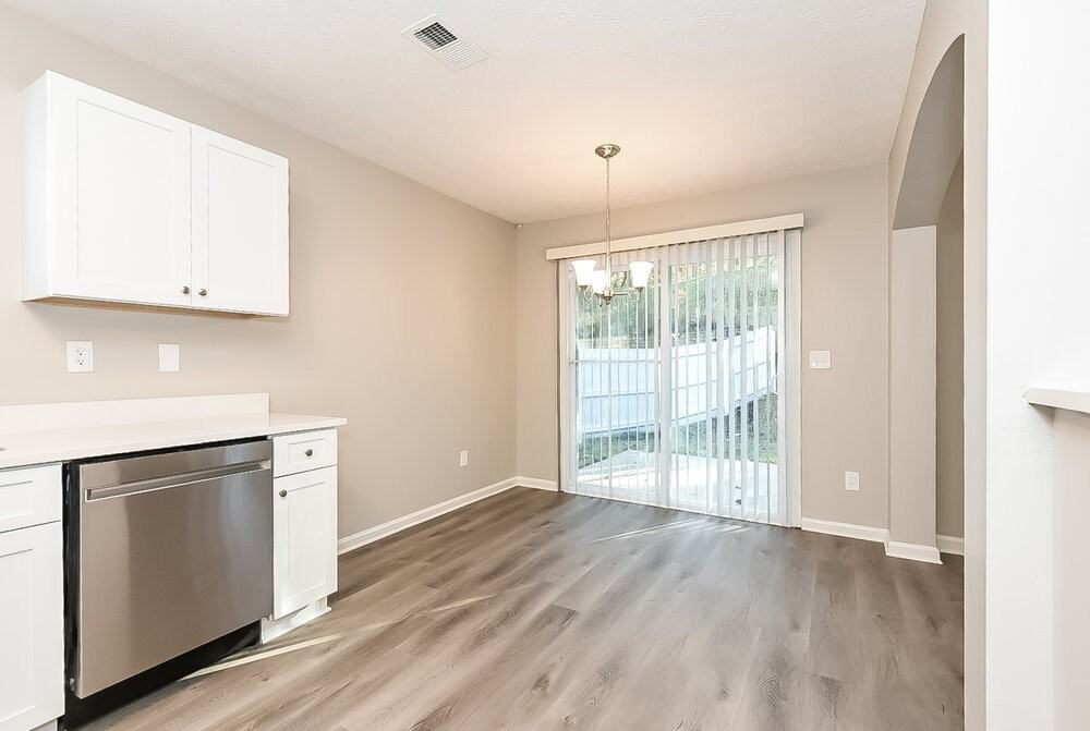 2753 Northgate Way Nw - Photo 7 of 16