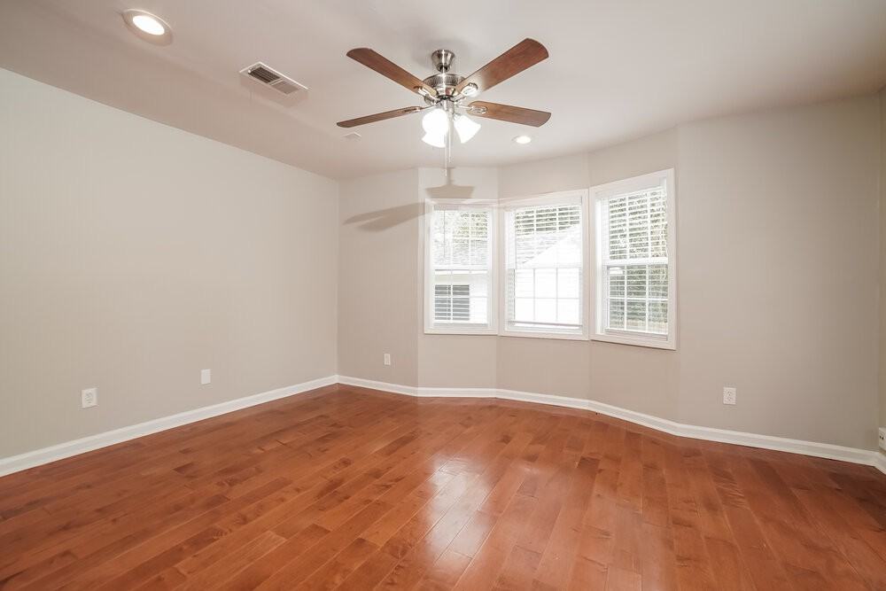 4394 Winding Hollow Way - Photo 5 of 17