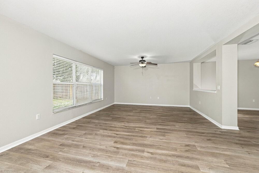7345 Hunters Greene Cir - Photo 5 of 17