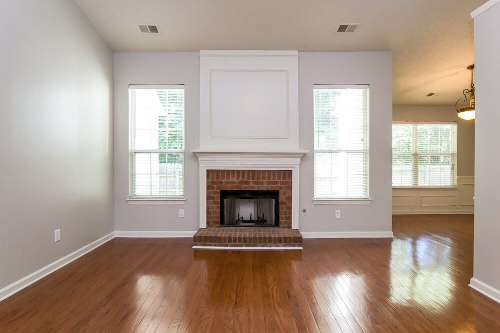 4953 Abbotts Glen Trl Nw - Photo 2 of 15