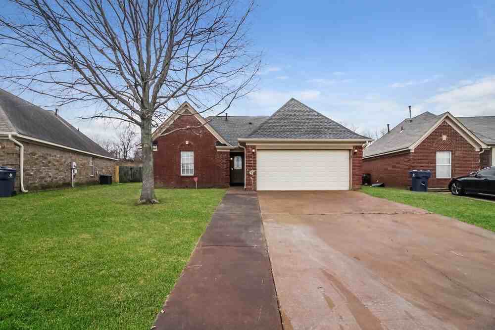 3860 Conrail Cir - Photo 2 of 25
