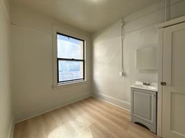 featured image of 668 Clay St #56