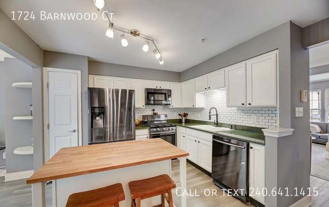 1724 Barnwood Ct - Photo 5 of 27