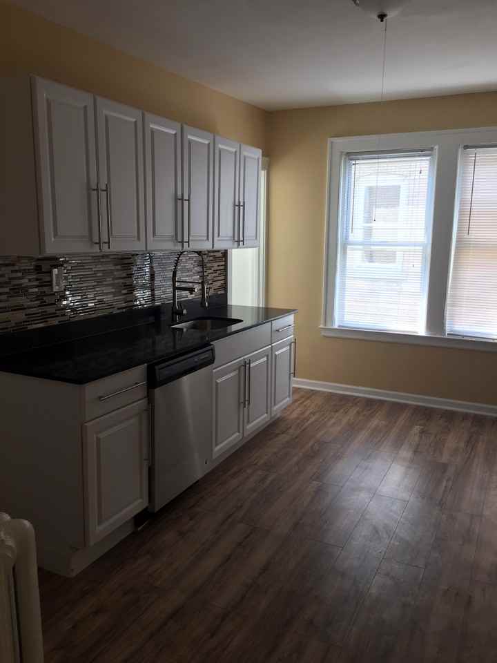 114 Enfield St #2 - Photo 5 of 8