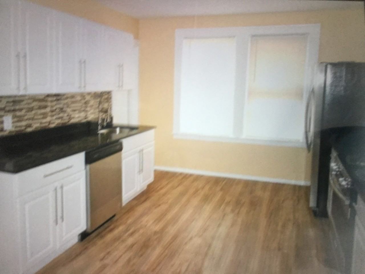 114 Enfield St #2 - Photo 7 of 8