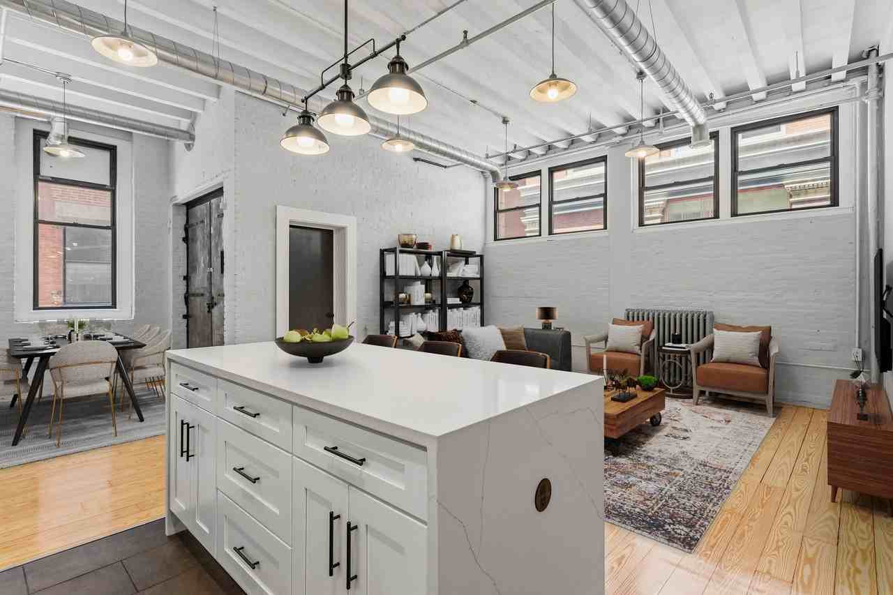 107 South St #2F - Photo 4 of 15