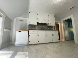 featured image of 13 Lincoln St #C