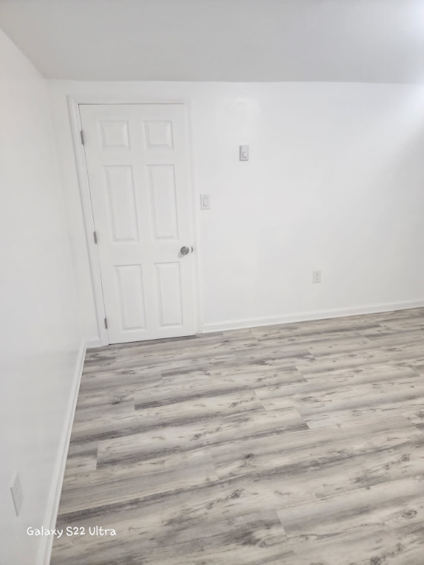 621 Marshall St #1 - Photo 4 of 13