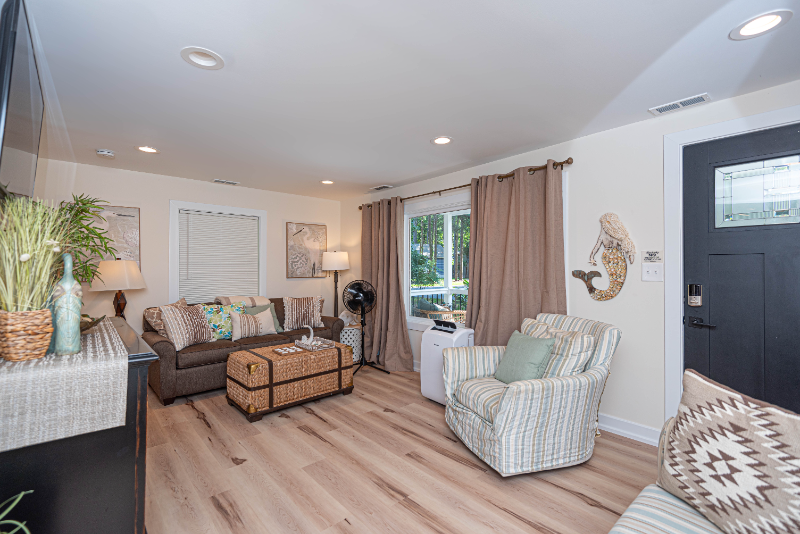 120 Robin Hood Trl - Photo 5 of 16