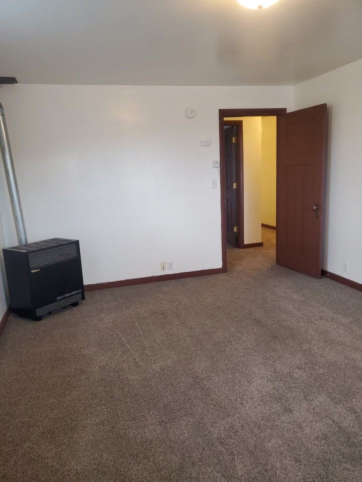 635 W Park St #639 - Photo 2 of 9