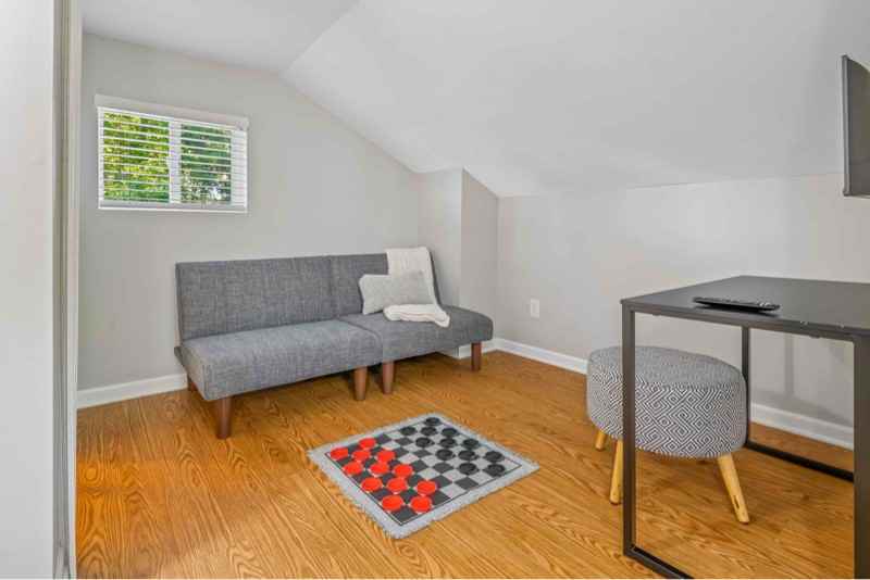 4305 S Shore Dr - Photo 7 of 11