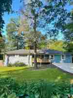 featured image of 3700 Ashwood Dr Se
