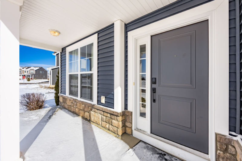 500 Cormorant Dr - Photo 5 of 49