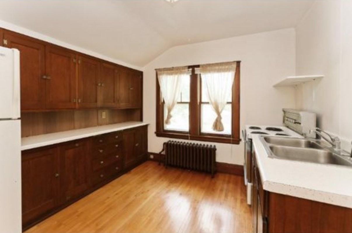 787 Wheelock Pkwy W #2 - Photo 4 of 5