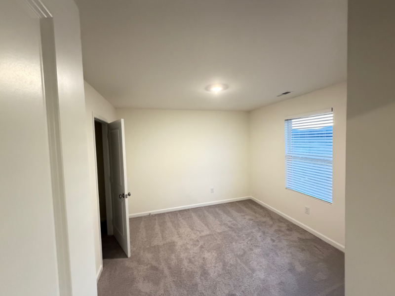 116 Vulcan St - Photo 2 of 12