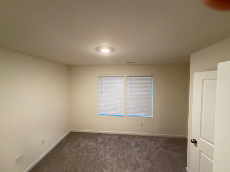 116 Vulcan St - Photo 4 of 12