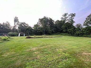 11 Florence Dr - Photo 3 of 14