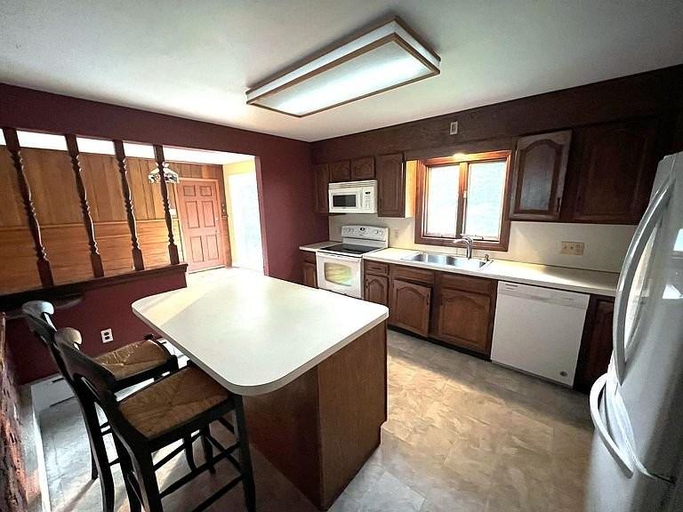 11 Florence Dr - Photo 4 of 14