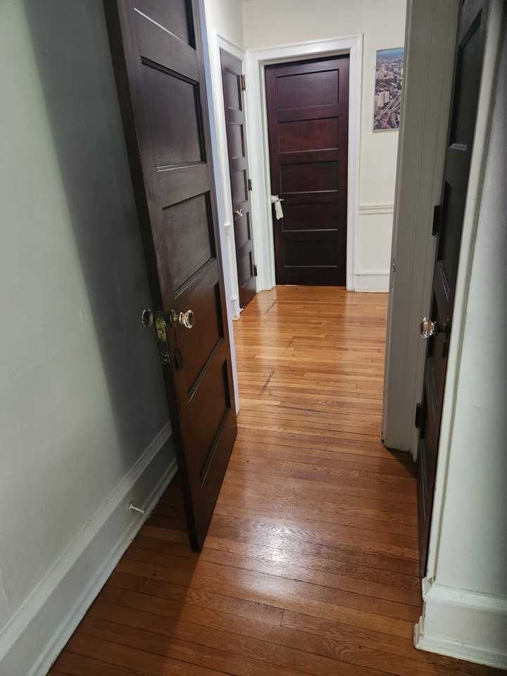 411 E Locust Ave - Photo 3 of 12