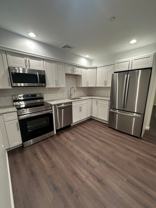 1047 Lincoln St #A - Photo 1 of 1