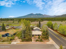 featured image of 3500 W Mountain Dr