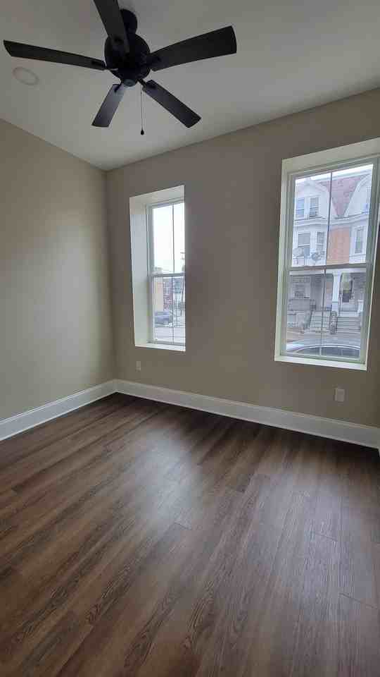 116 N 5th St #1stFL - Photo 4 of 16