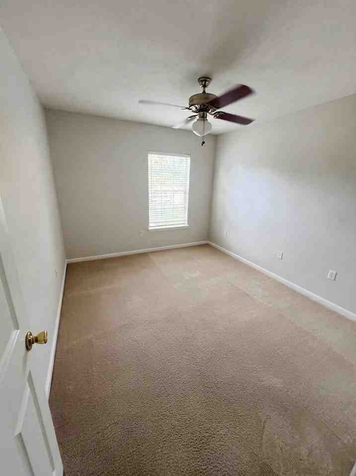 11089 Castlemain Cir S - Photo 6 of 24