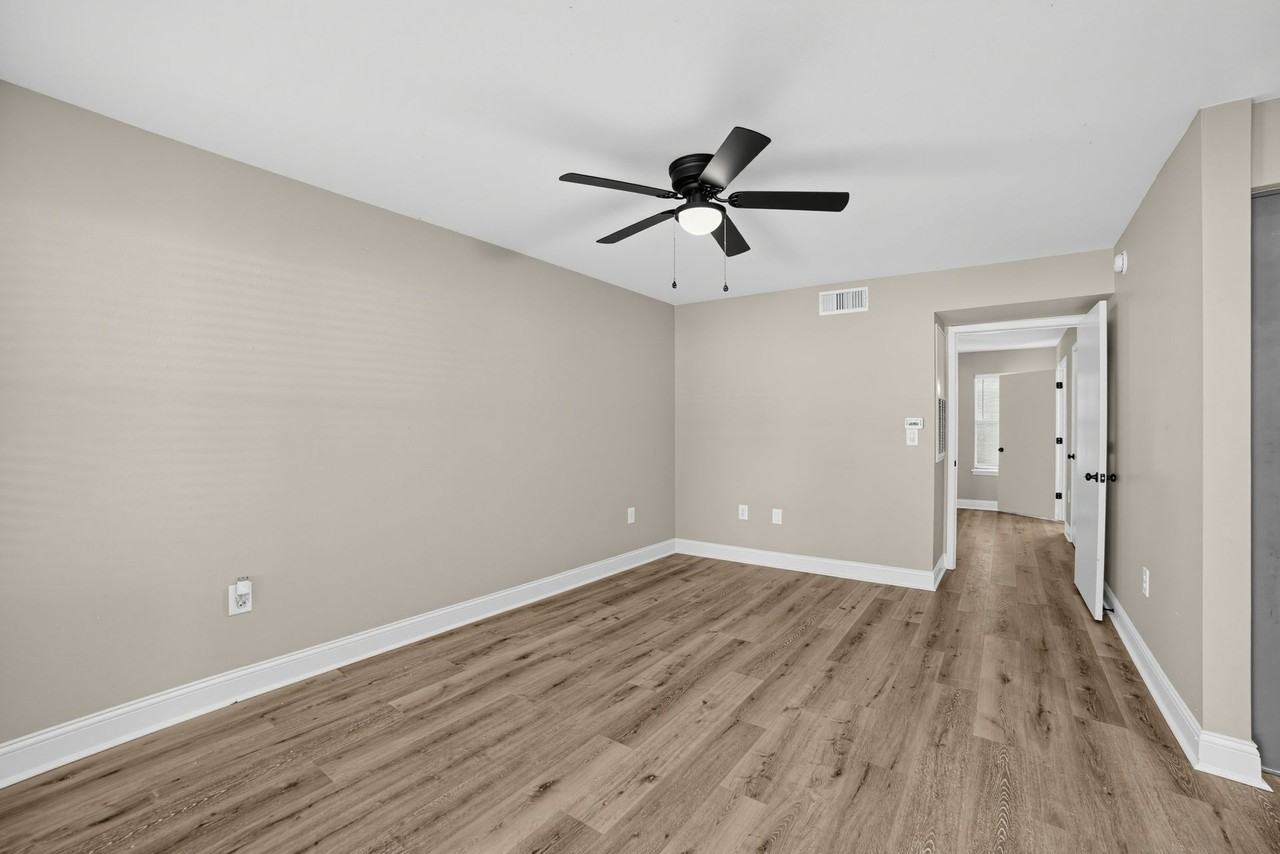 Legacy Apartments - Photo 5 of 50