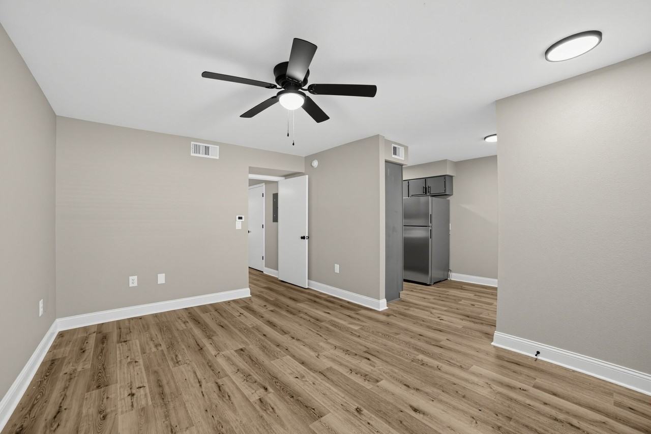 Legacy Apartments - Photo 6 of 50
