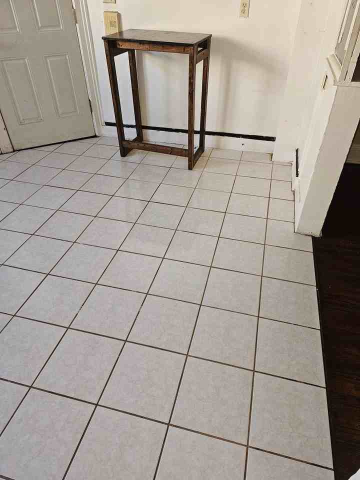 402 Franklin Ave #FL1 - Photo 4 of 5