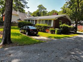 930 Bonham Ave - Photo 1 of 1