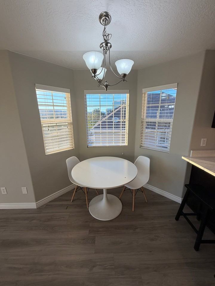 1715 Westbury Way #Z9 - Photo 2 of 20