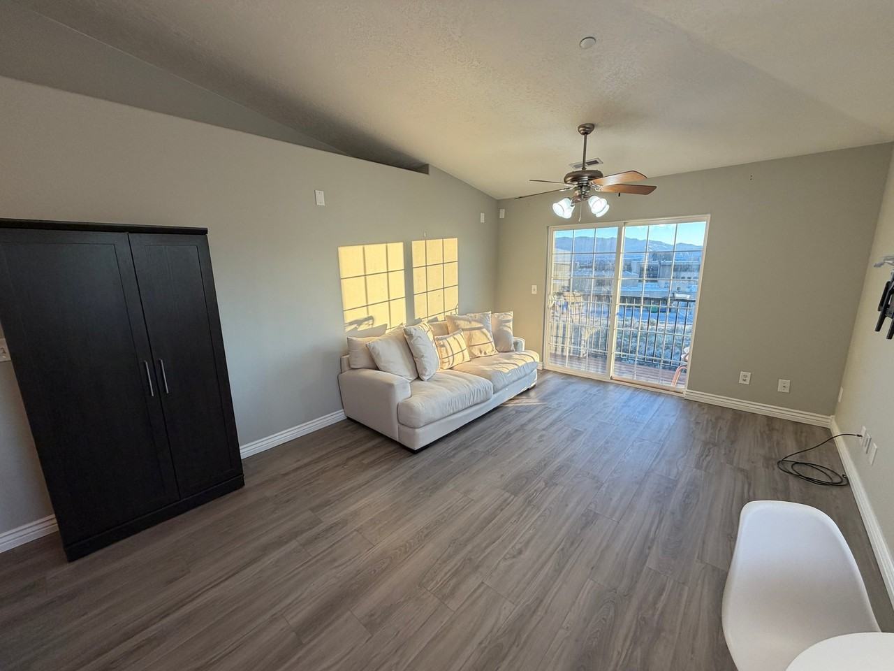 1715 Westbury Way #Z9 - Photo 3 of 20
