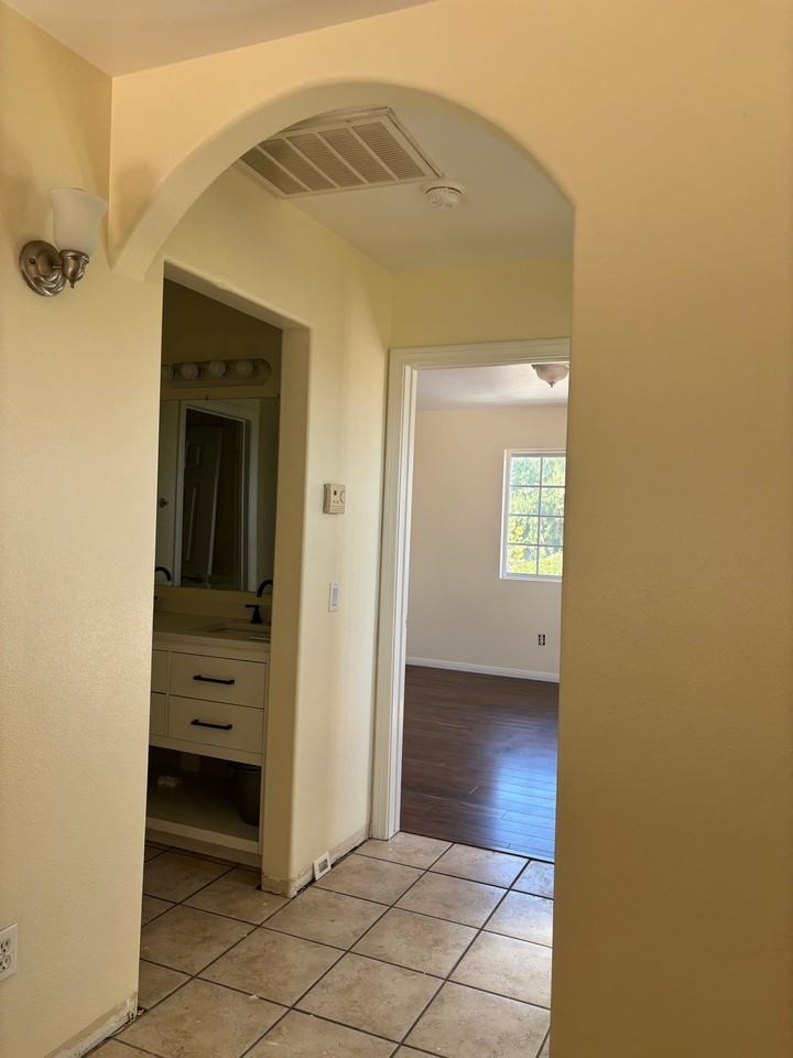 765 24Th Street San Diego - Photo 4 of 13