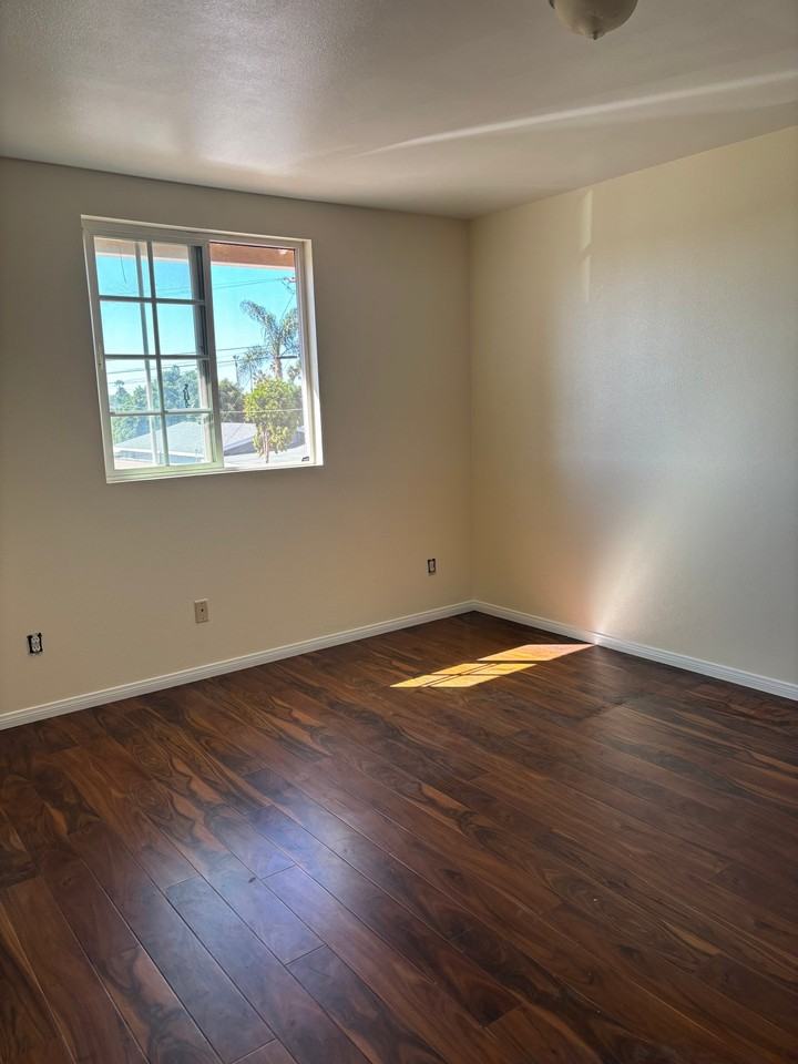 765 24Th Street San Diego - Photo 7 of 13