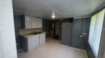 featured image of 640 Maynard St