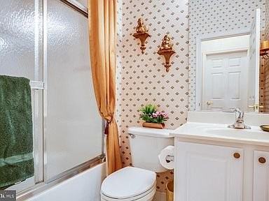 25 Buchanan Ct - Photo 3 of 7