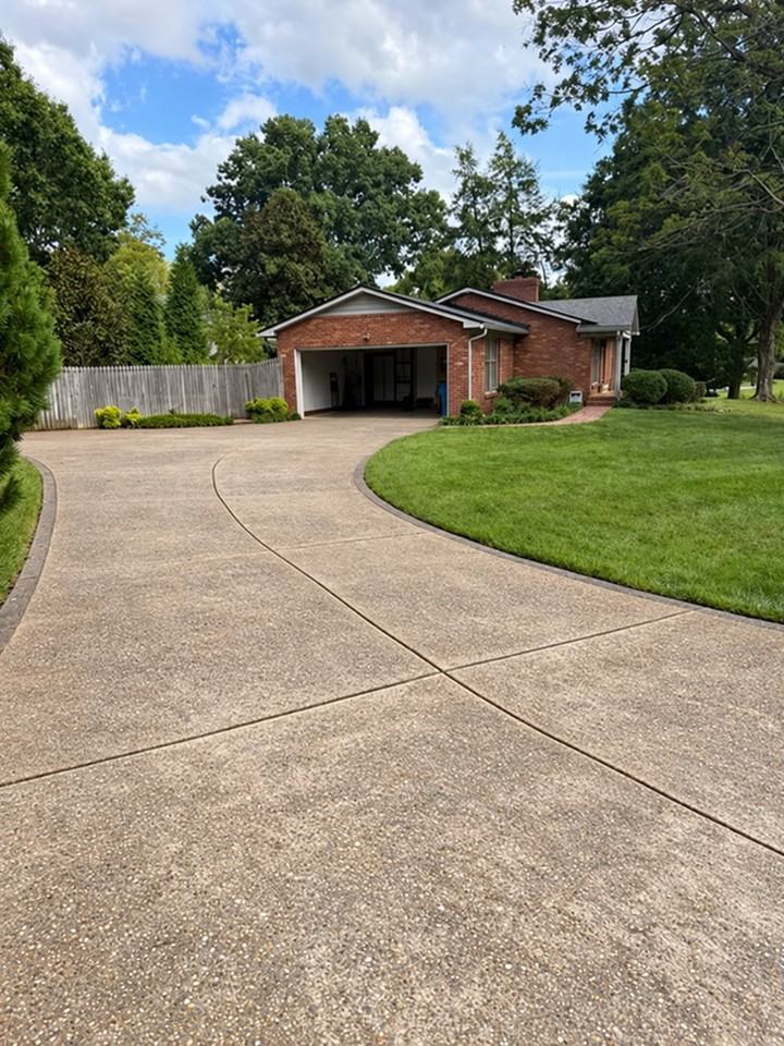12725 Saint Clair Dr - Photo 7 of 17