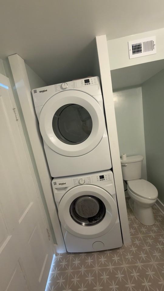 900 Sabine St #2 - Photo 7 of 13